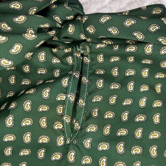 Vintage 80s Russ Green Paisley Print Ascot Bow Blouse | Size M - Picture 5 of 6